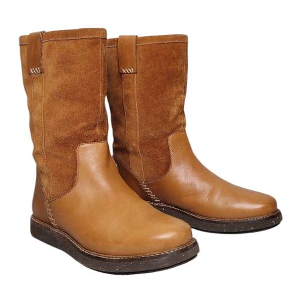 Clarks Glick Elmfield Tan Combi Faux Fur Leather Pull-On Winter Boots Sz 8 - Picture 1 of 16